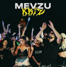 Beni Yalnız Bırakın (2019)