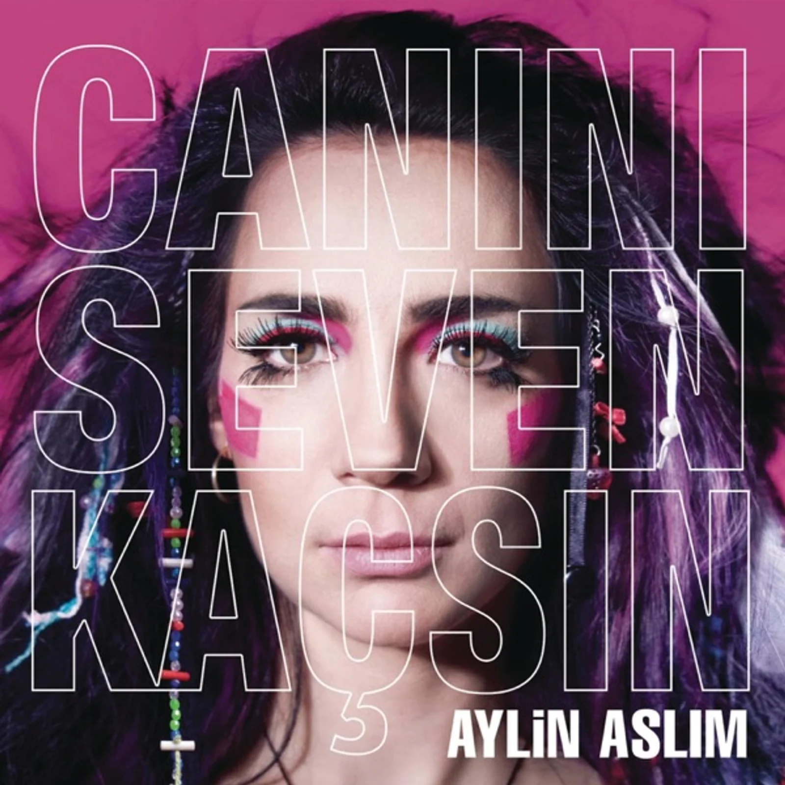 Canını Seven Kaçsın (2009)