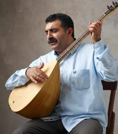 Bir Güzelin Aşığıyım Erenler (2020)
