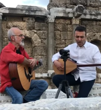 Ömür Duvarı (2020)