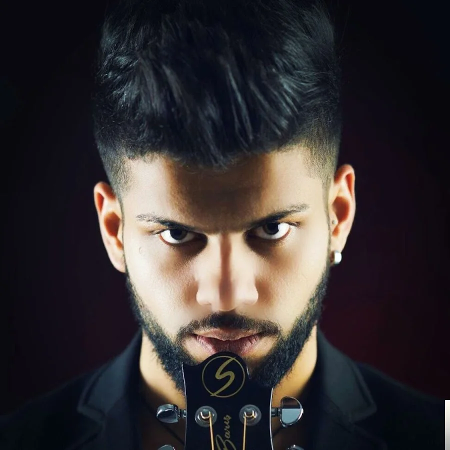 Ayrılık Var (2017)