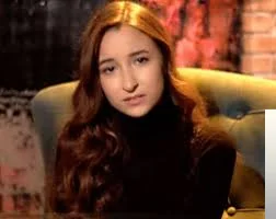 Naz Ölçal (2018)