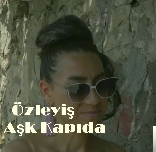 Aşk Kapıda (2018)