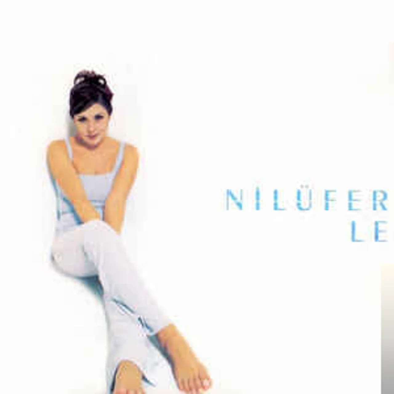 Nilüfer - Bırak Beni