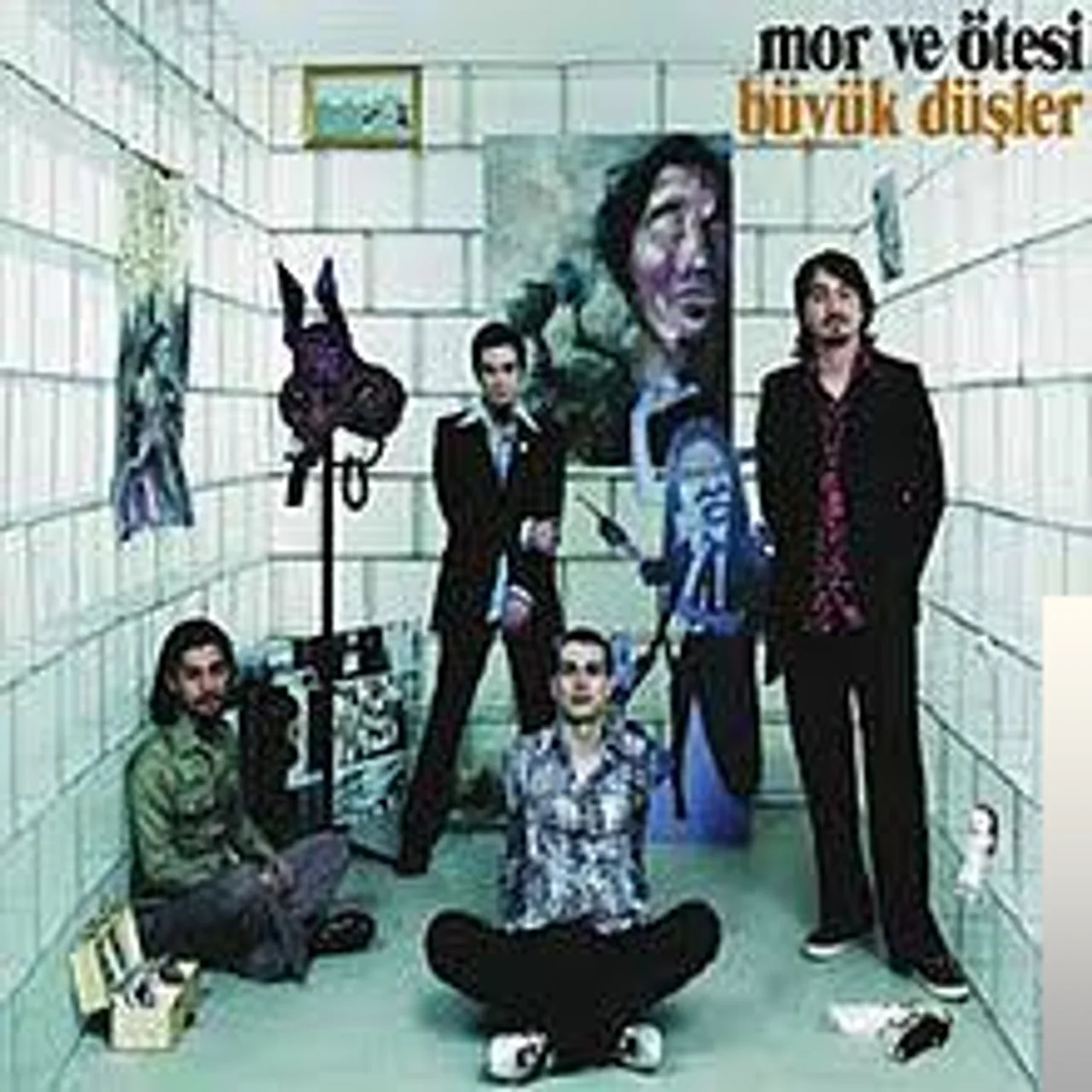 Mor Ve Ötesi - Büyük Düşler
