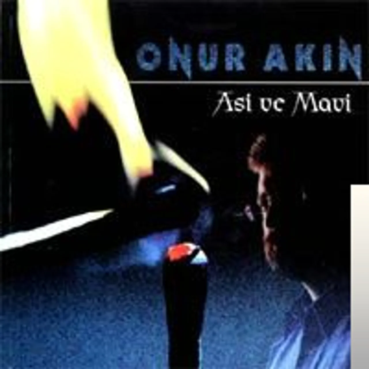 Onur Akın - Suçlayın Beni