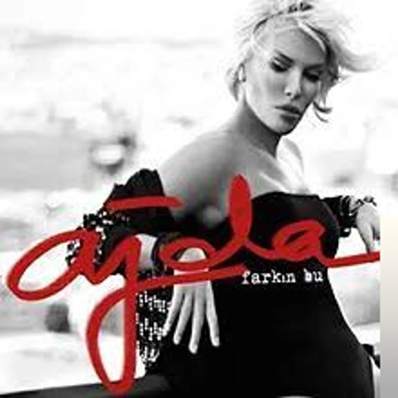 Ajda Pekkan - Arada Sırada (Versiyon 2)