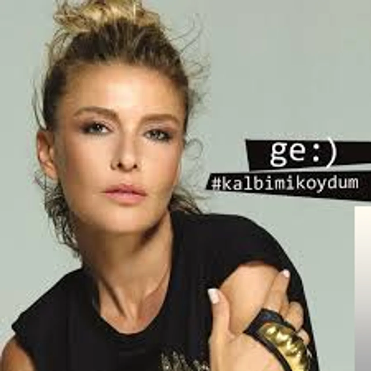 Gülben Ergen - Yıkıl Karşımdan