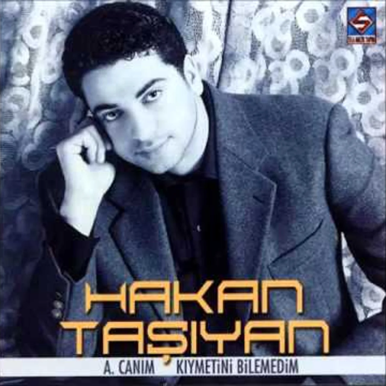 Hakan Taşıyan - Aşkın Beni Deli Eyledi