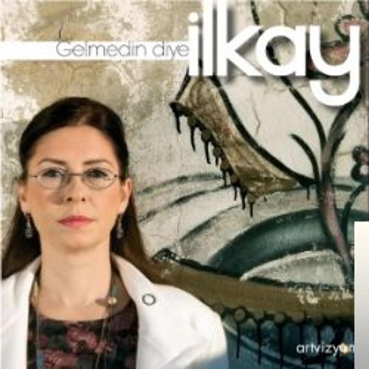 İlkay Akkaya - İstanbulda Bir Yarim Var