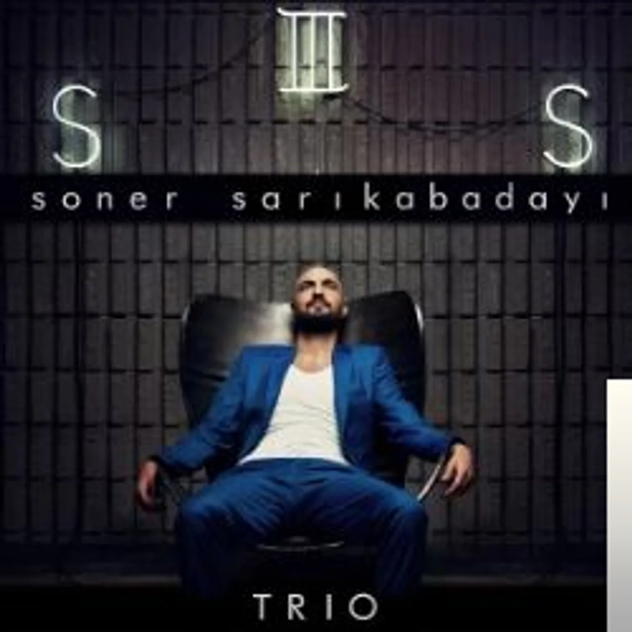 Soner Sarıkabadayı - Burada Biri Var (Remix)
