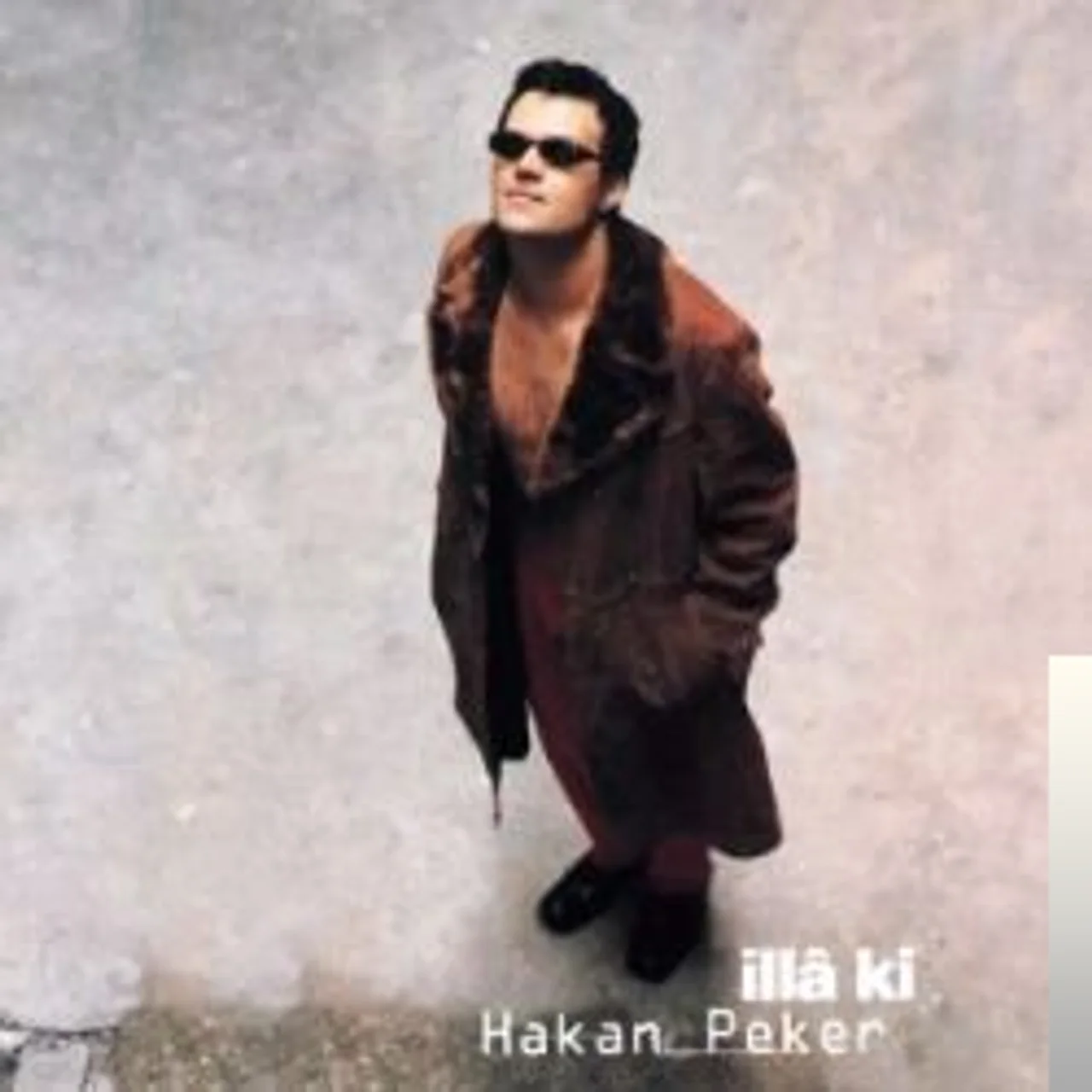 Hakan Peker - Bi Seviyorum Bi Sevmiyorum