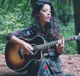 Neslihan - Karaağaç