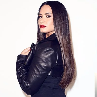 Demi Lovato - This Is Me