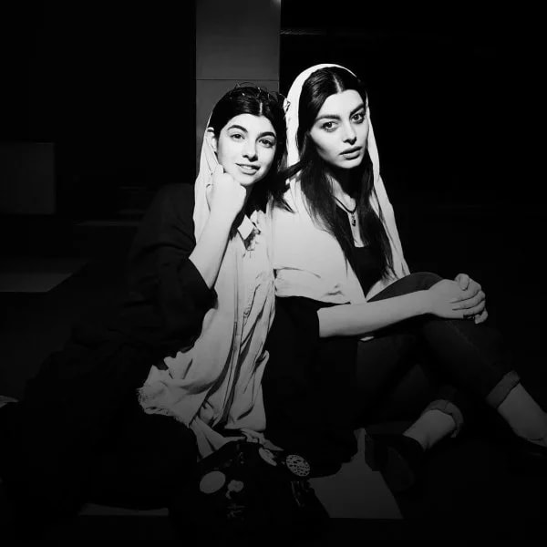 Behin & Samin - Parandeh