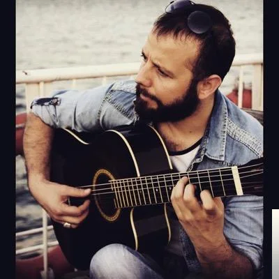 Çetin Gümüş - Deniz Üstünde Fener