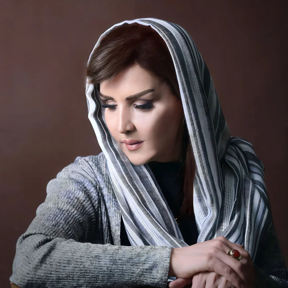 Naghmeh Gholami - Par Mizanad