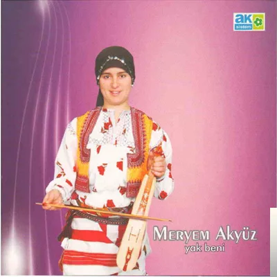 Meryem Akyüz - Çimende Çiçeklere