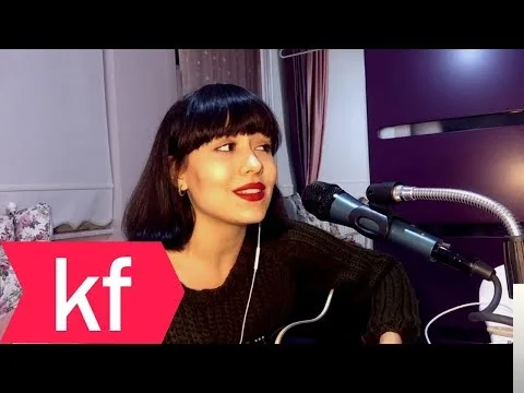 Ayça Özefe - Benimle Oynar Mısın