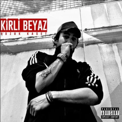 Joker - Aslında Farkındalar (feat Ece Sevim)