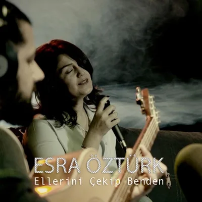 Esra Öztürk - Dünya