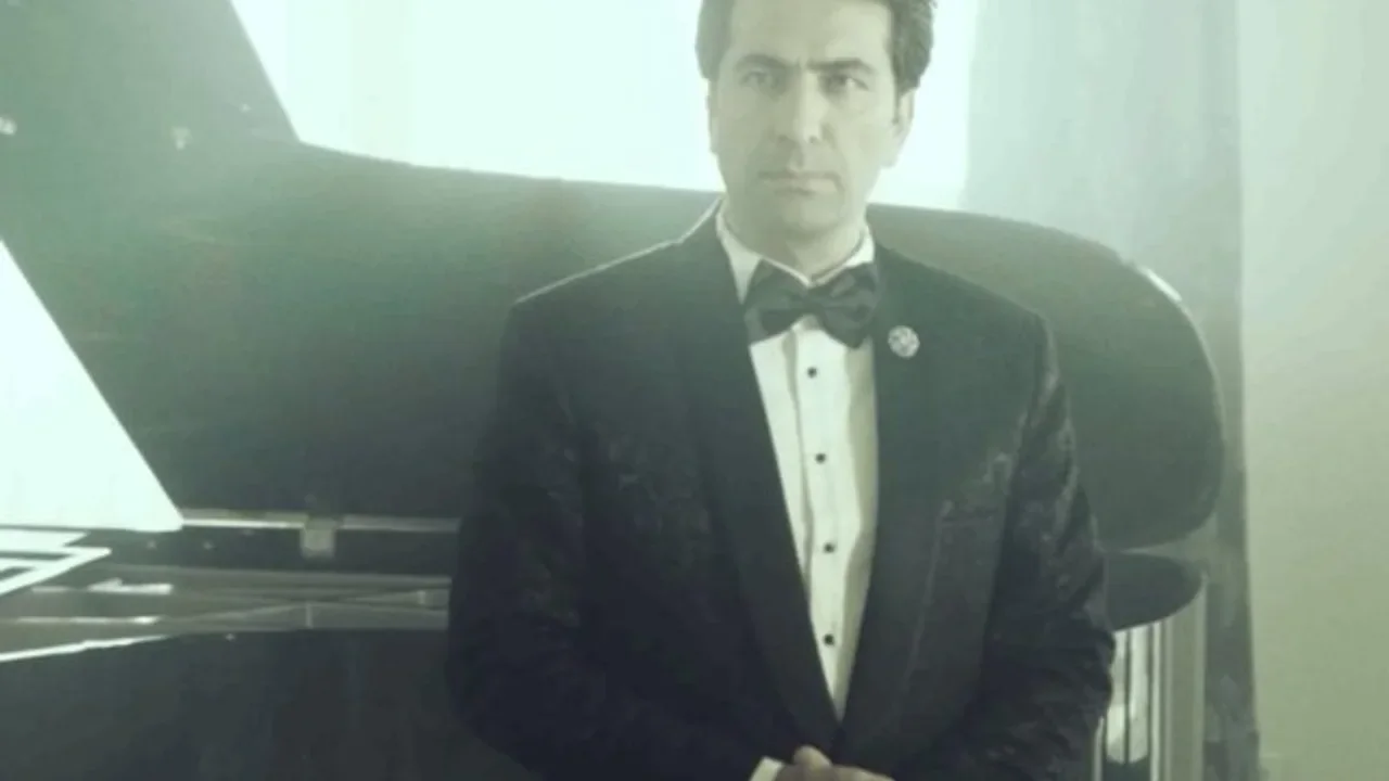 Mohammad Motamedi - Arame Man