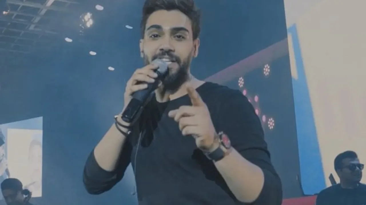 Sina Derakhshande - Khosh Be Halam (Live)